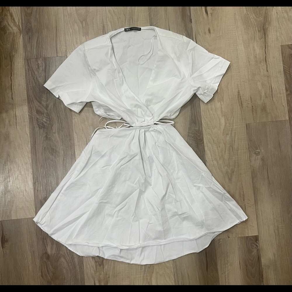 ZARA WHITE CUT OUT DRESS